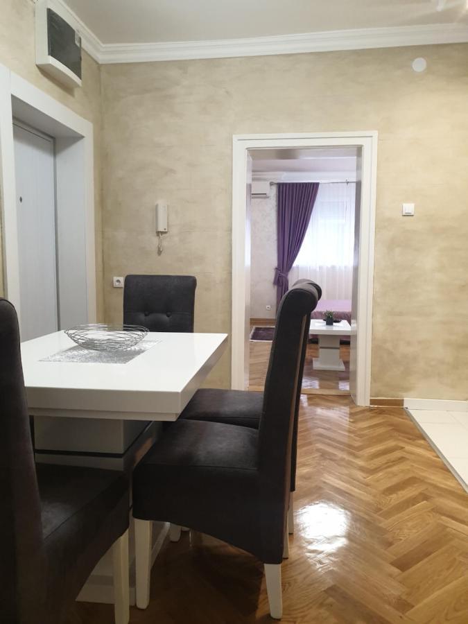 Elena Lux Appartement Belgrado Buitenkant foto